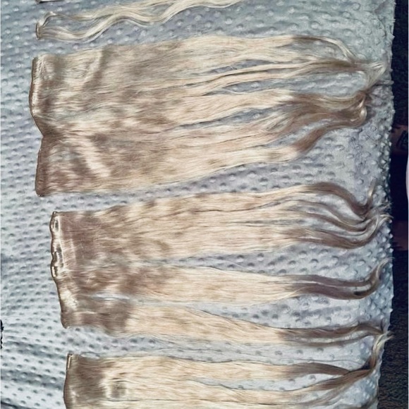 Luxurious Blonde Hair Extensions